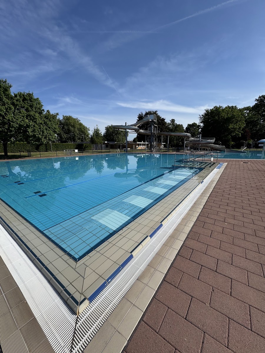 Schwimmbad Seligenstadt