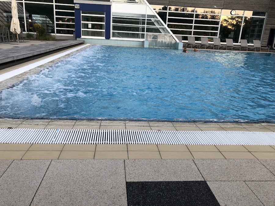 Sole-Hallenbad