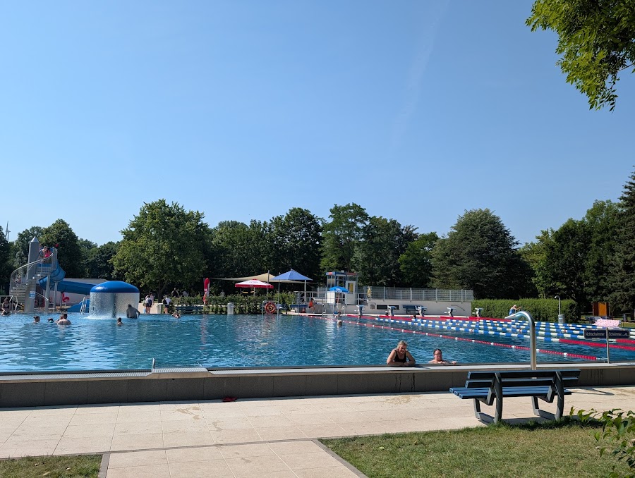 Freibad Möbisburg