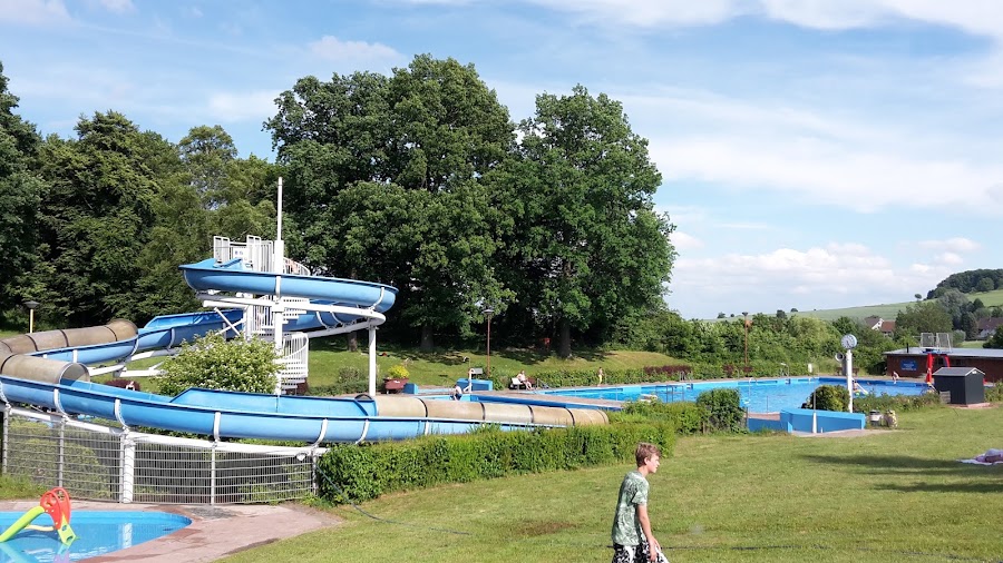 Freibad Bad Meinberg (Waldbad)