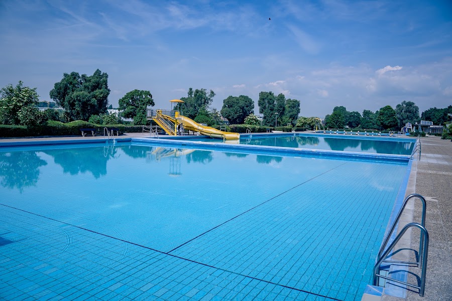 Freibad Maaraue