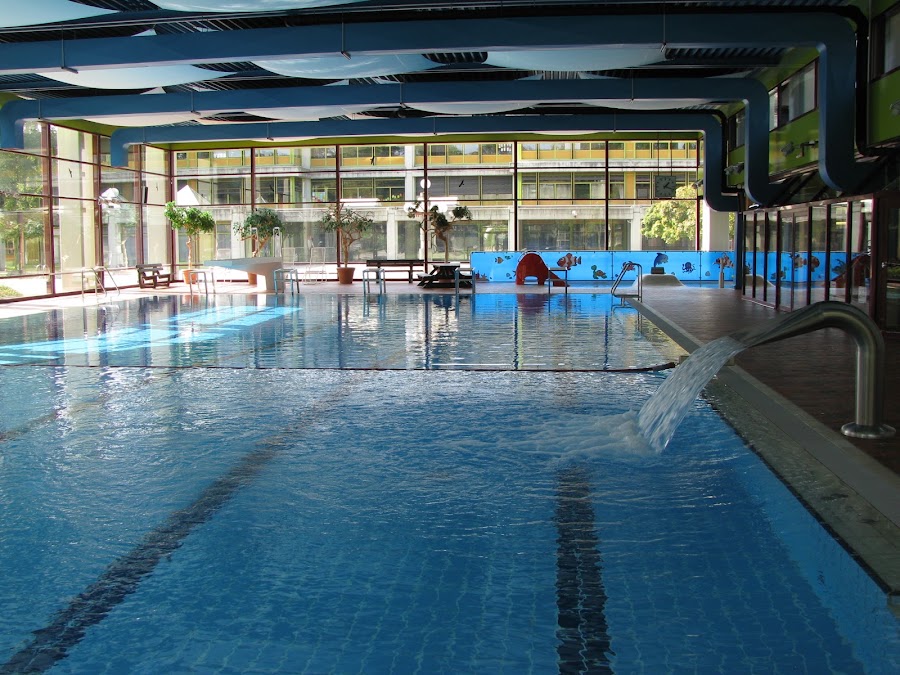 Städtisches Hallenbad