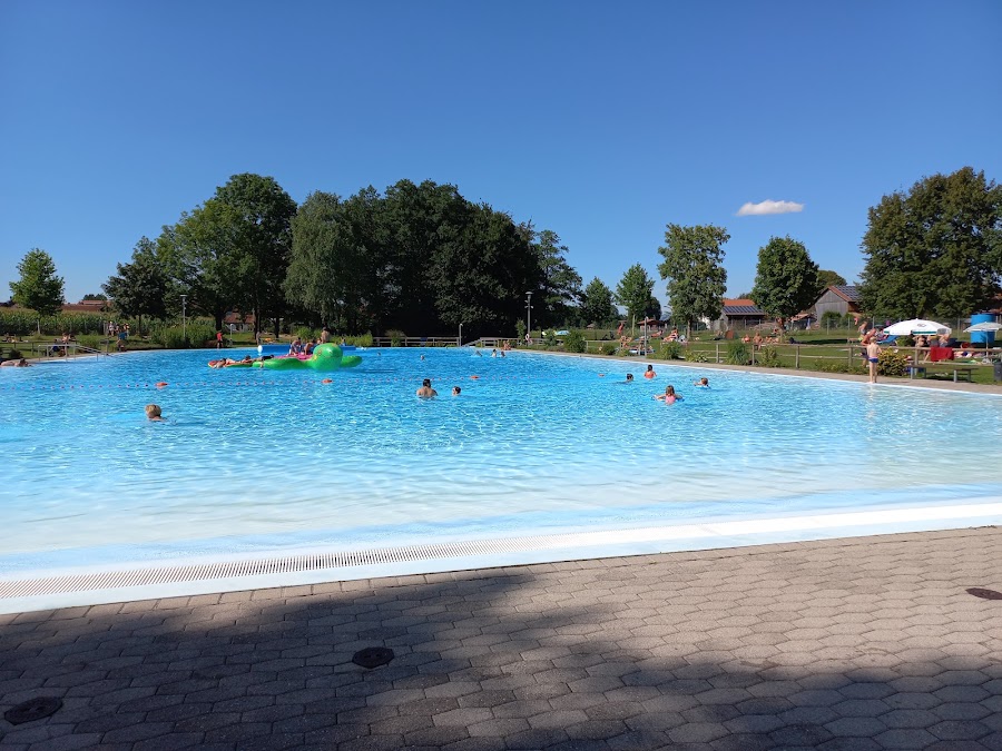Freibad Großholzhausen