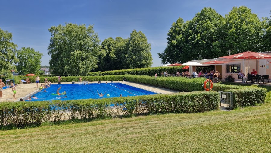 Freibad Hauerz