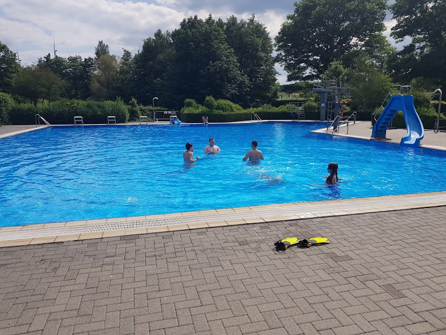 Freibad Großaltenstädten