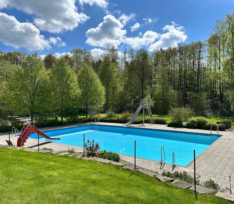 Waldfreibad Much