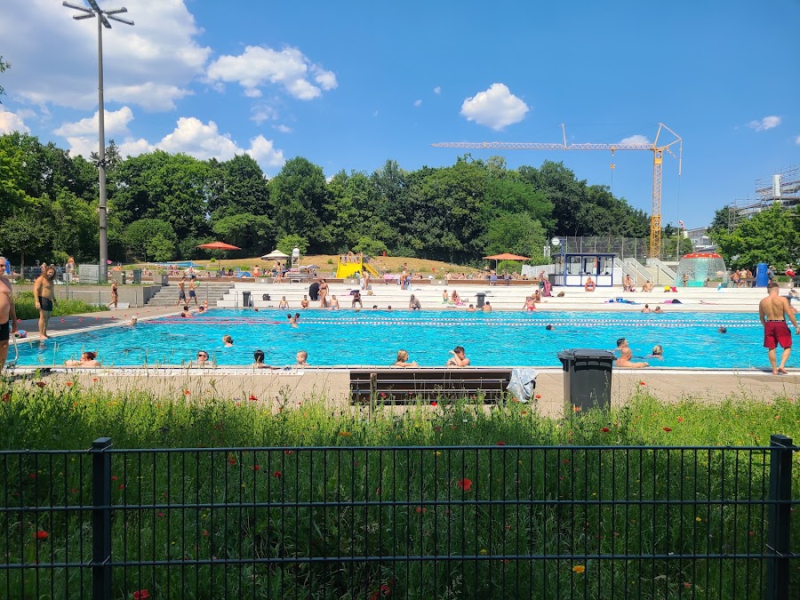 Warmfreibad