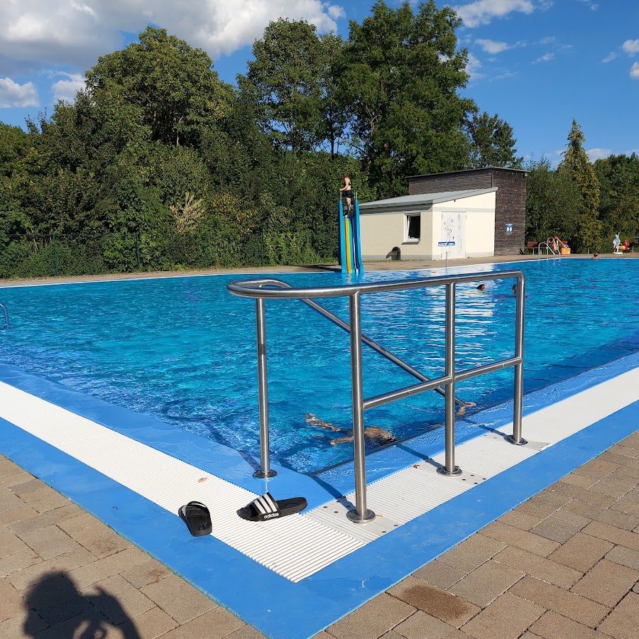 Freibad Schraudenbach