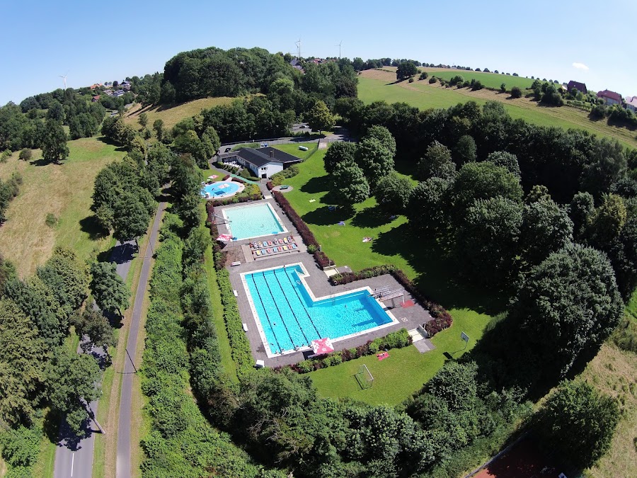 Städtisches Freibad Harth/Weiberg