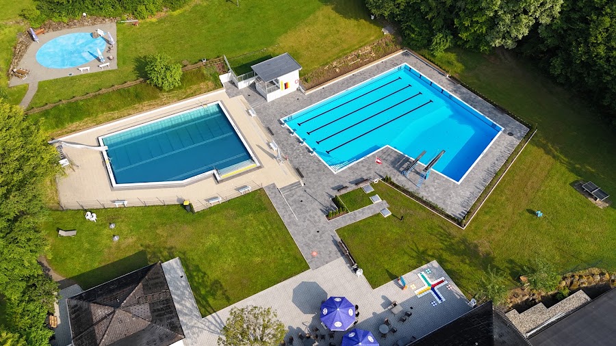 Waldschwimmbad Hosenfeld