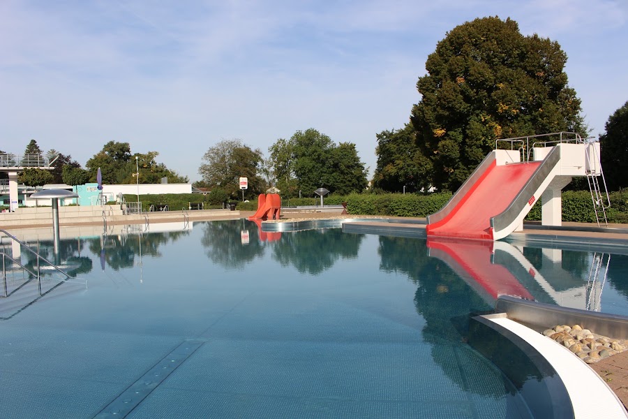 Schwimmerbecken