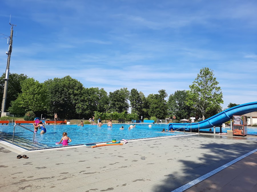 Nichtschwimmerbecken