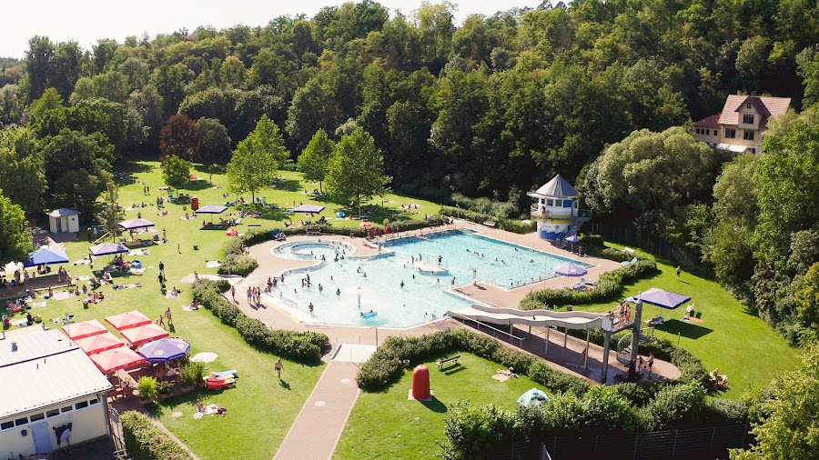 Hallenbad
