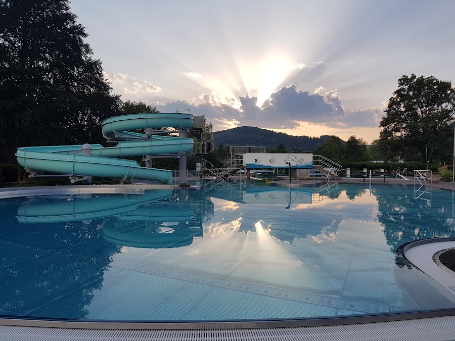 Lahnauenbad