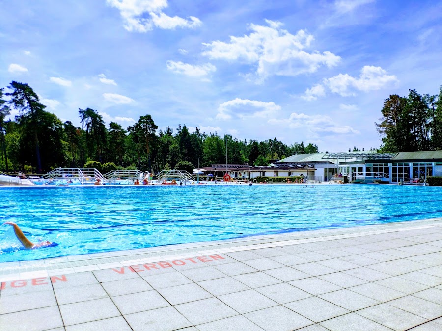 Waldbad Feuchtasia