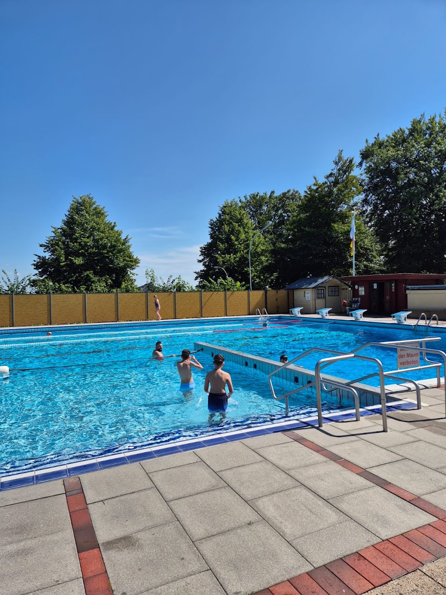 Freibad Stadum