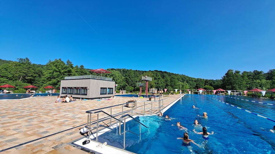 Schlitzerländer Burgenbad