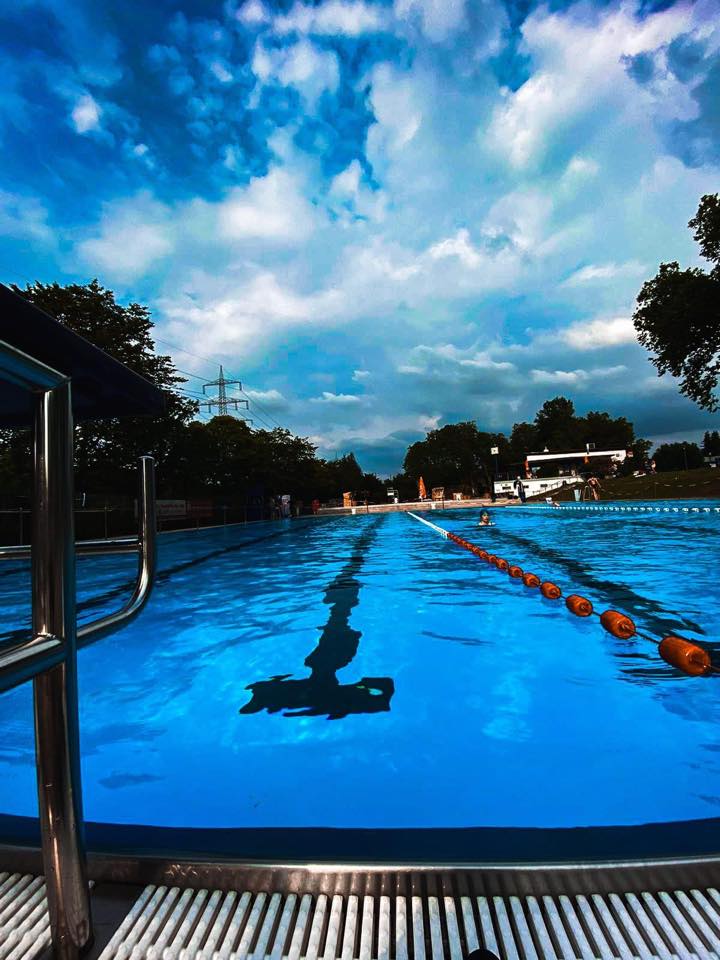 Schwimmbad Hesse
