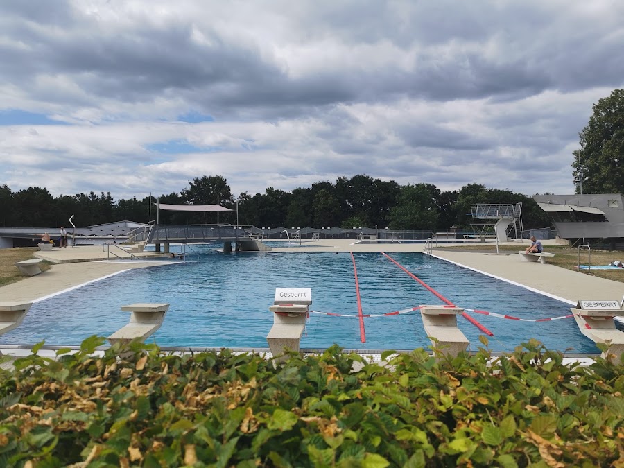 Schwimmbad Solmser Land