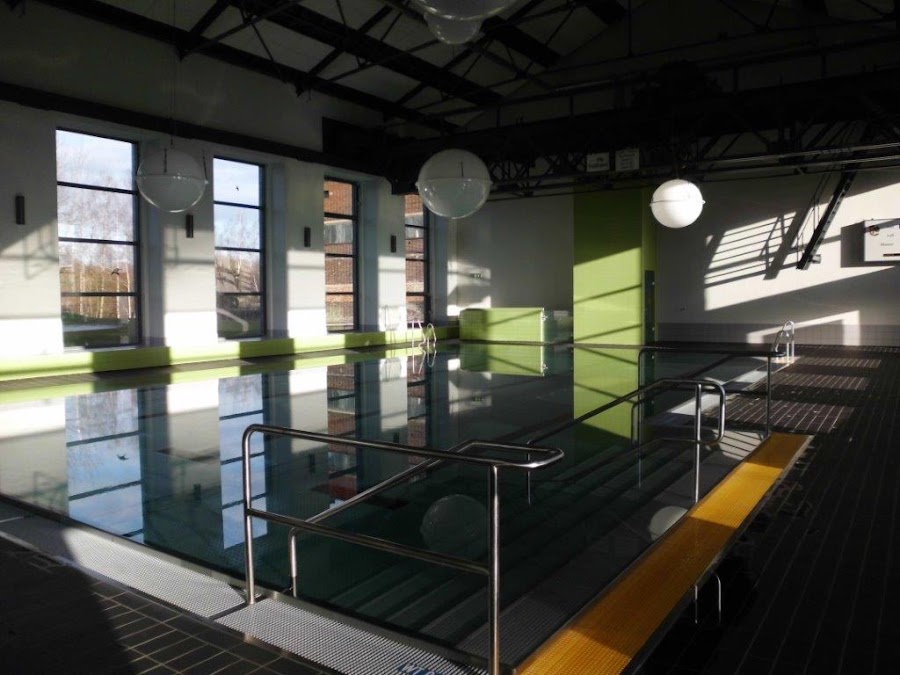 Schwimmbad Oelsnitz