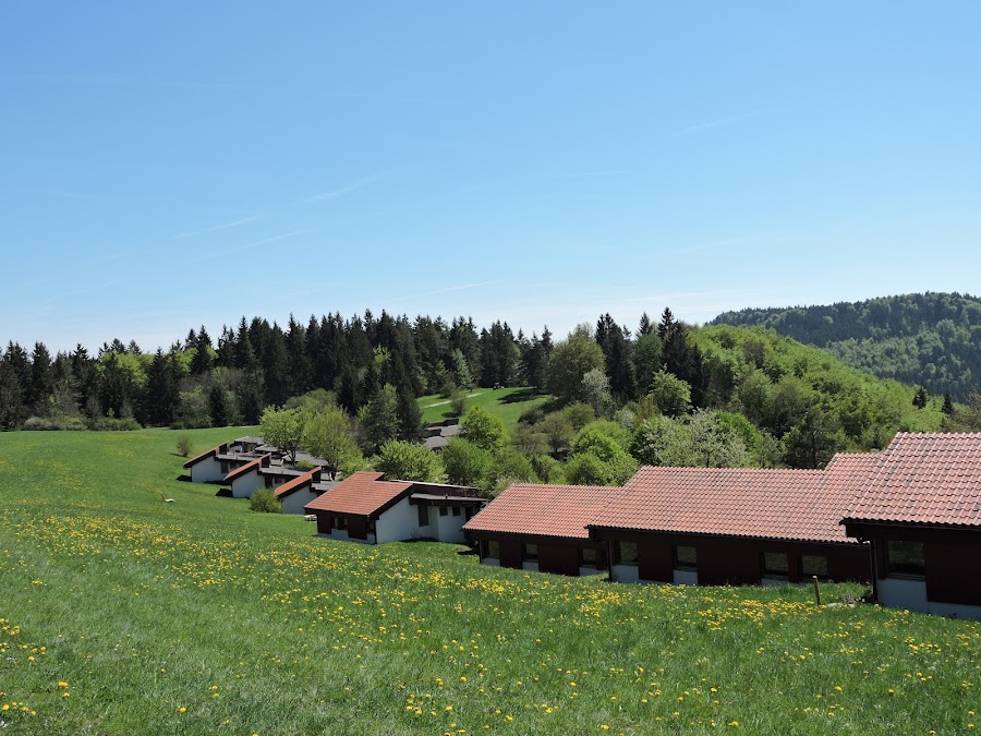 Schwimmbad Feriendorf Tieringen