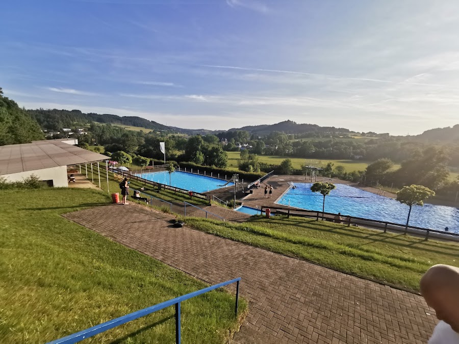 Freibad Niedereisenhausen