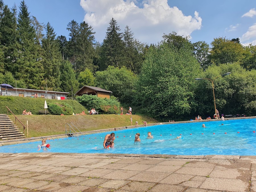 Waldbad Weitisberga
