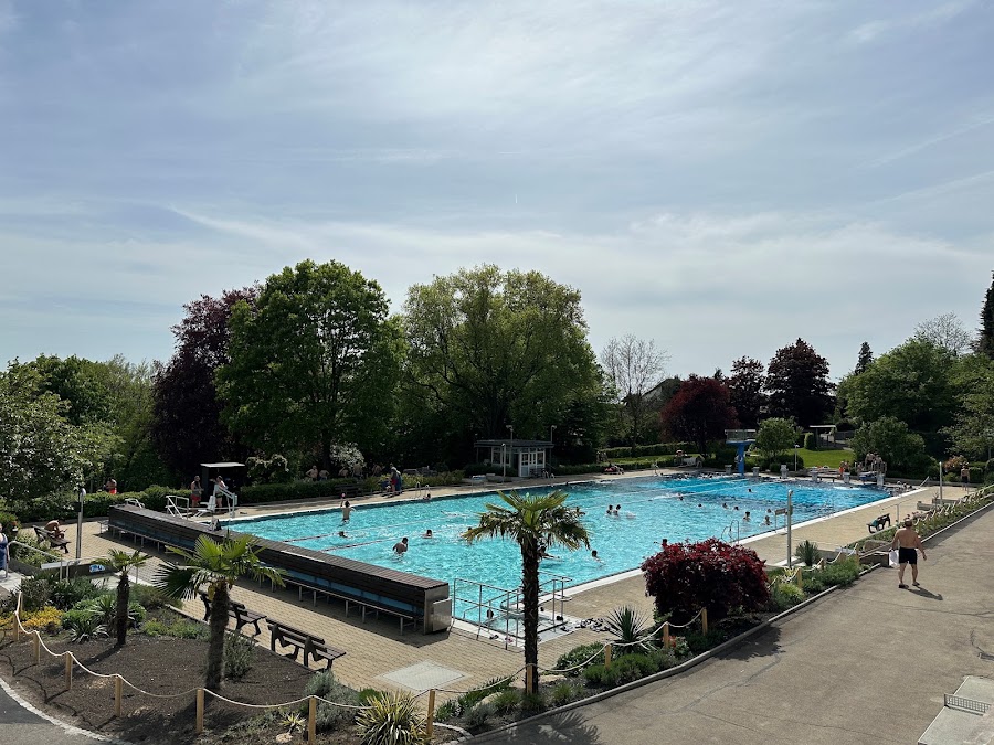 Waldhöhenfreibad