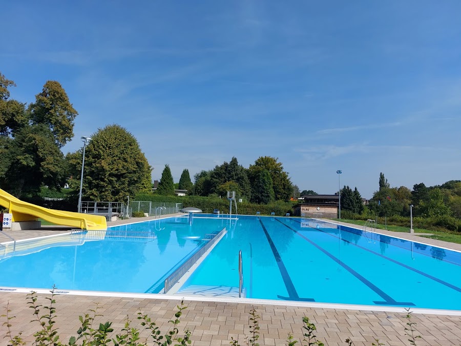 Schwimmbad Hundsangen
