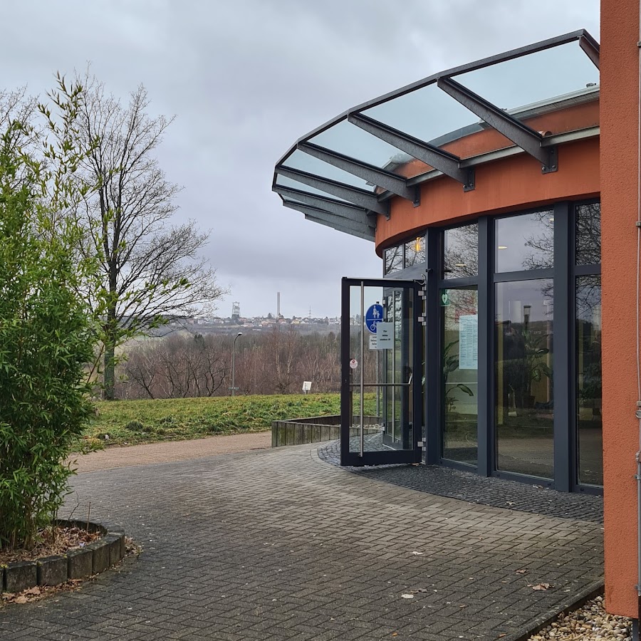 Hallenbad illingen