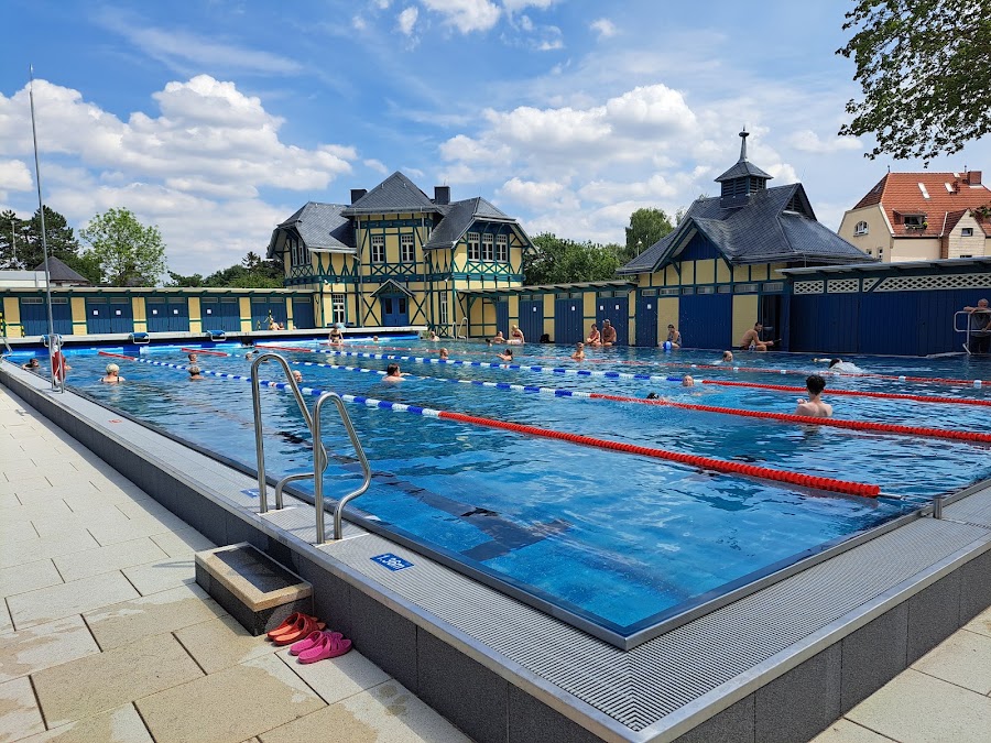 Dreienbrunnenbad