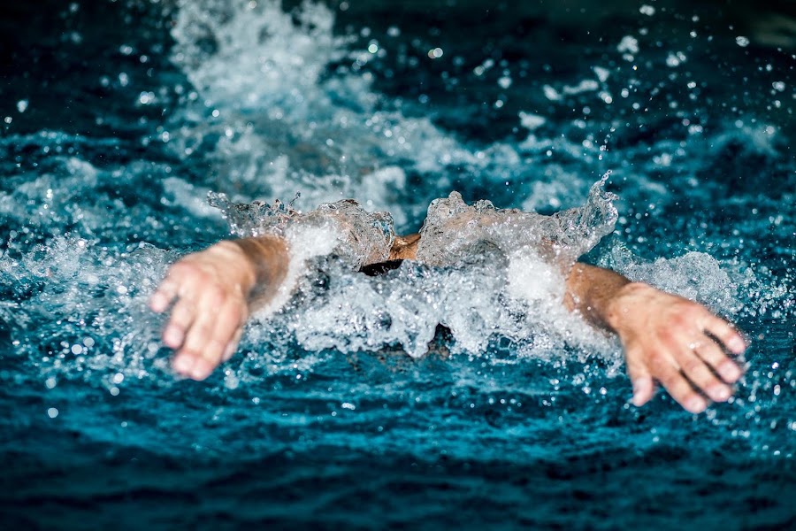 Schwimmer 8x50m