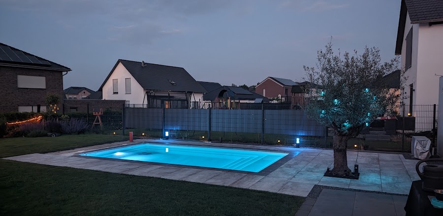 Relax Pool