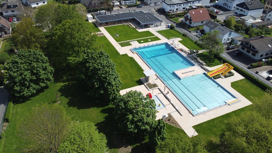 Freibad Rodheim