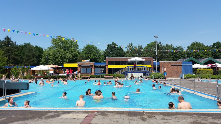 Freibad Hatten