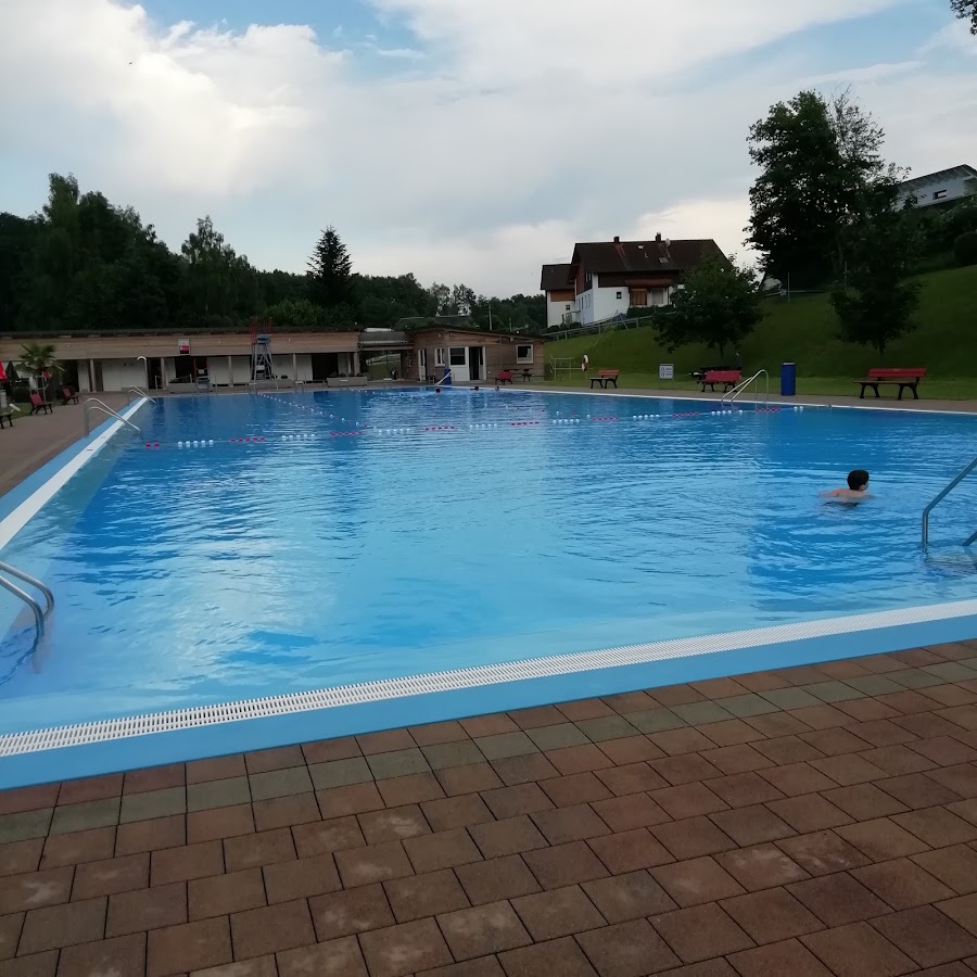Freibad Tann