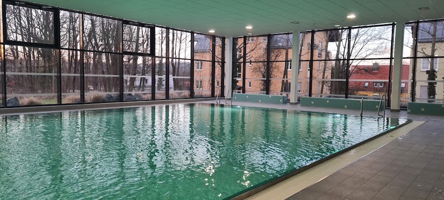 Schwimmhalle Bühlau