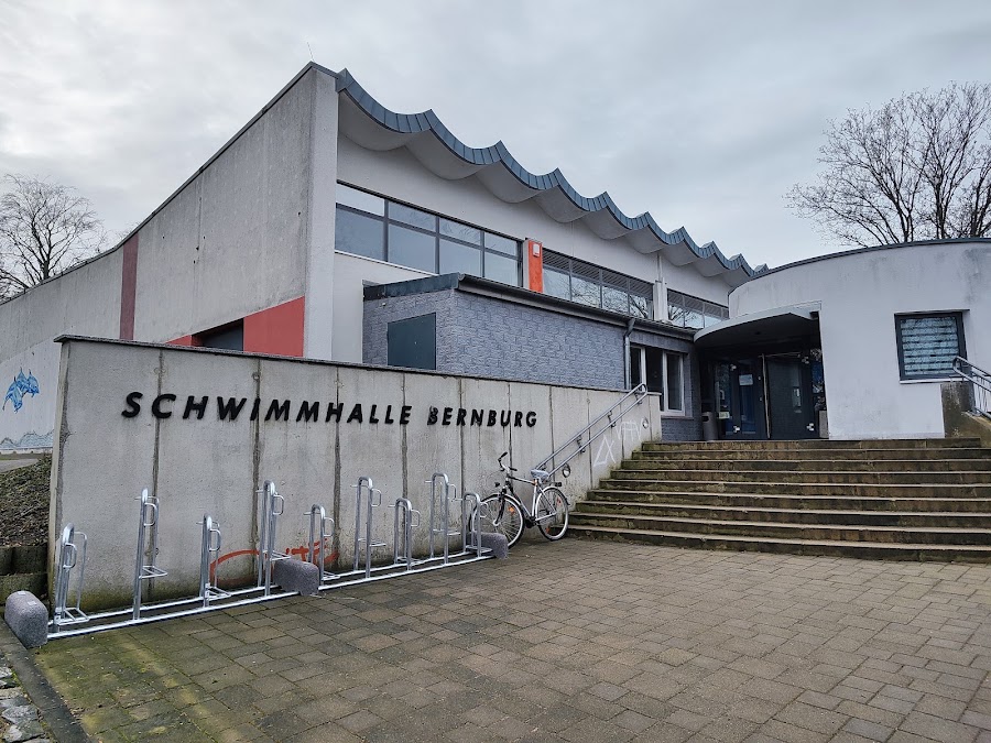 Schwimmhalle Bernburg