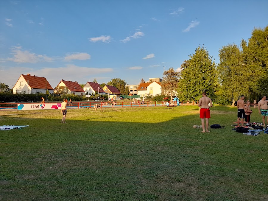 Freibad Warza