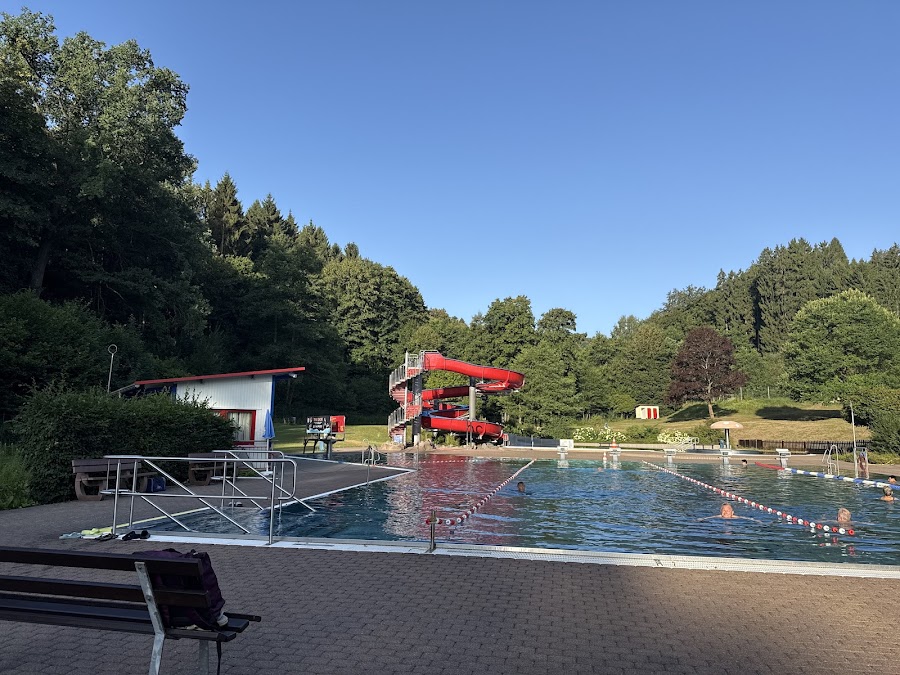 Waldschwimmbad