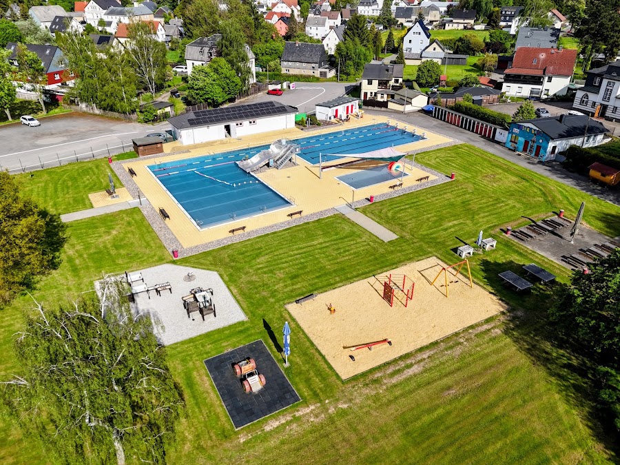 Sommerbad Neukirchen