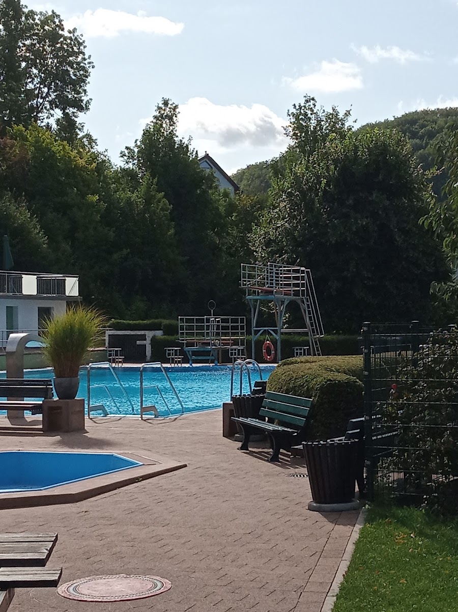 Schwimmbad Datterode