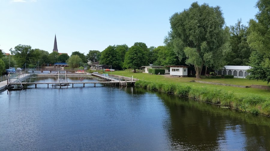 Fluss- und Sonnenbad Mühlendamm