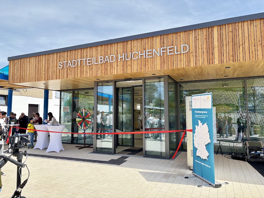 Stadtteilbad Huchenfeld