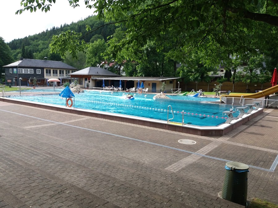Freibad Alexandrabad