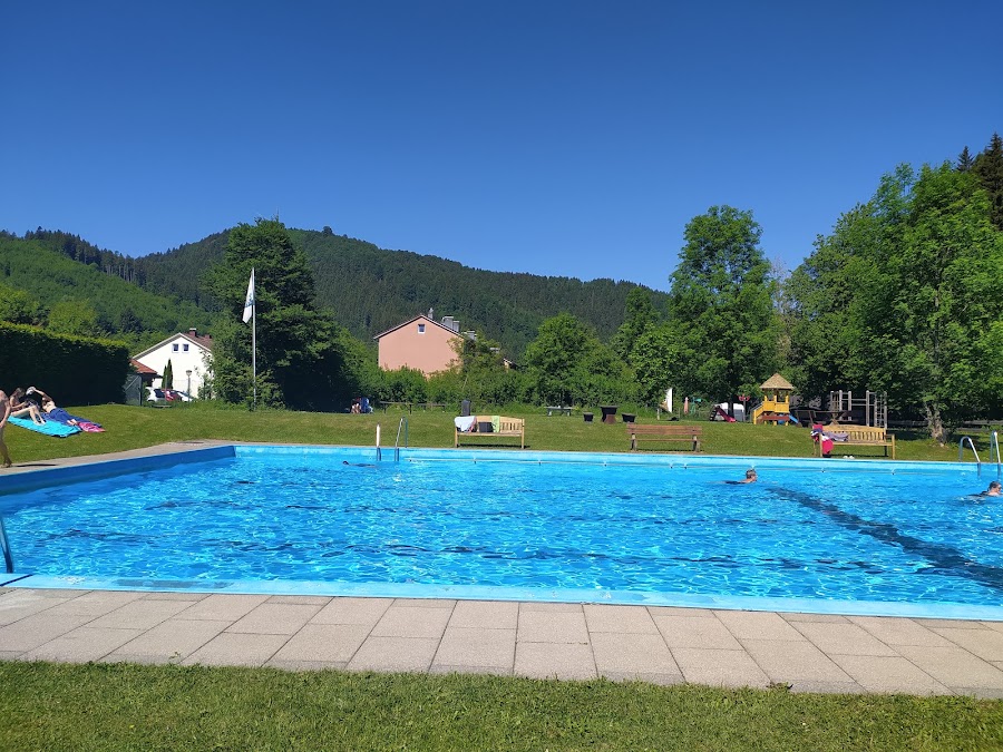 Schwimmbad Seltmans