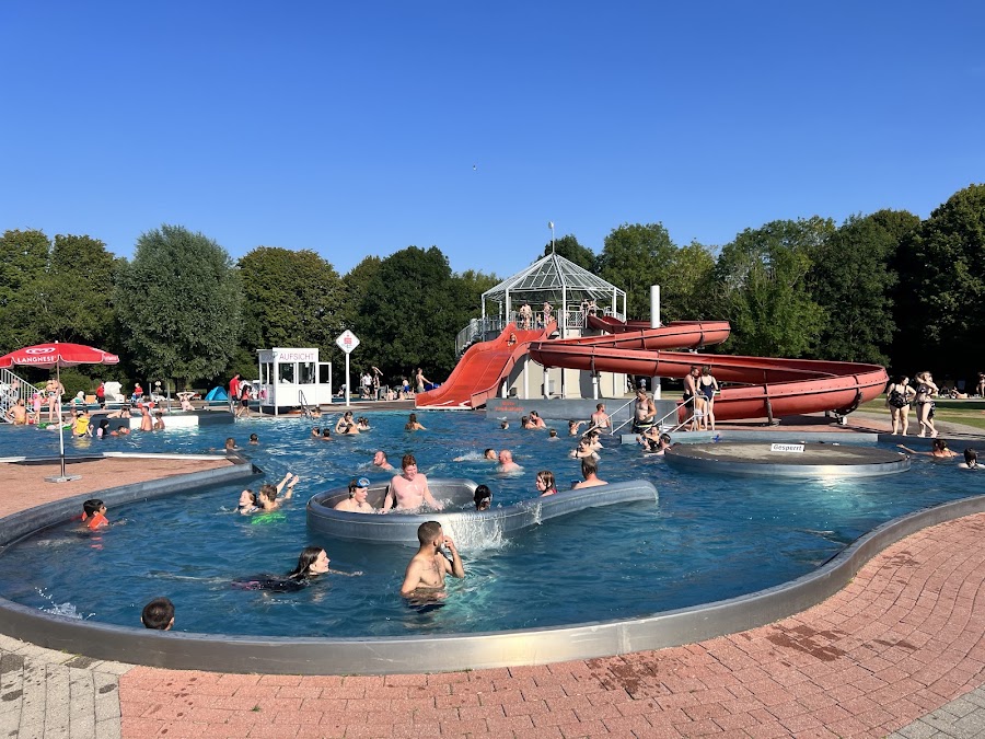 Freizeit- und Erlebnisbad Wittmund-Isums